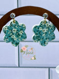 Mint Vintage Flowers