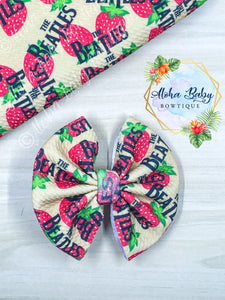 Strawberry Beat Fabric Items