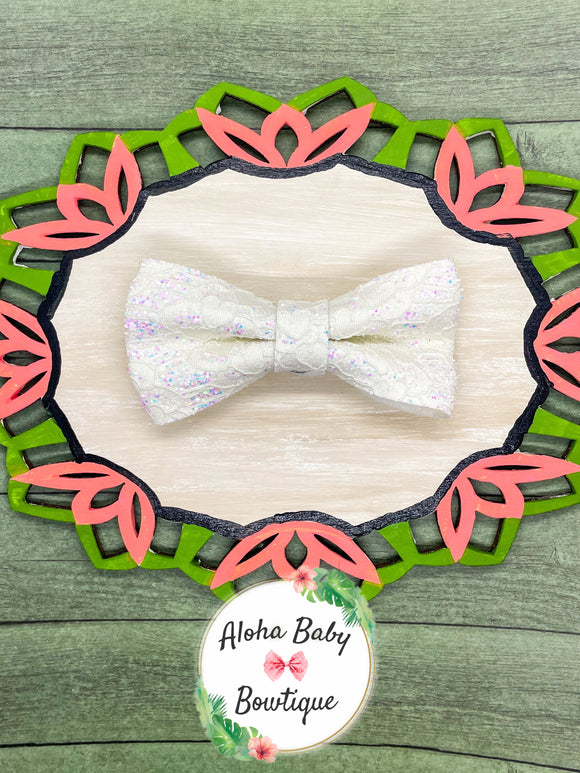 White Lace Clip-On Bow Tie