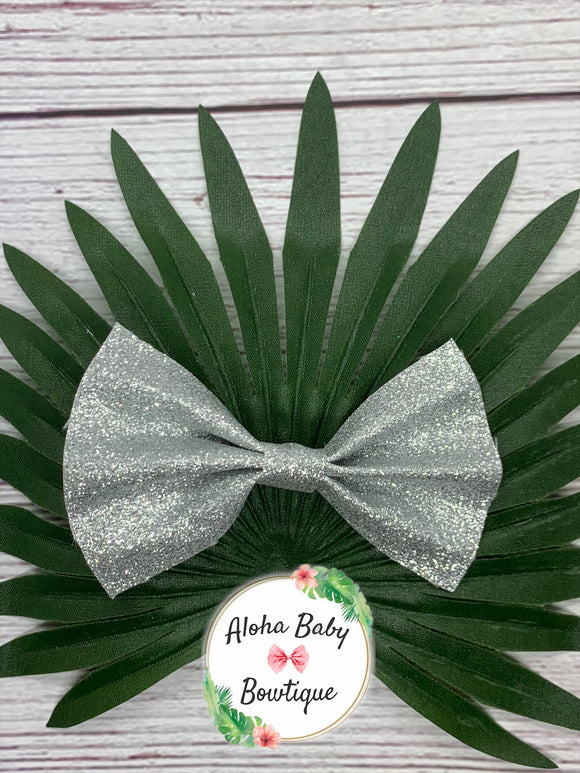 Silver Fine Glitter Large Pinch Bow