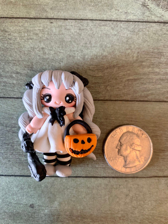 TrickorTreat Girl Clay